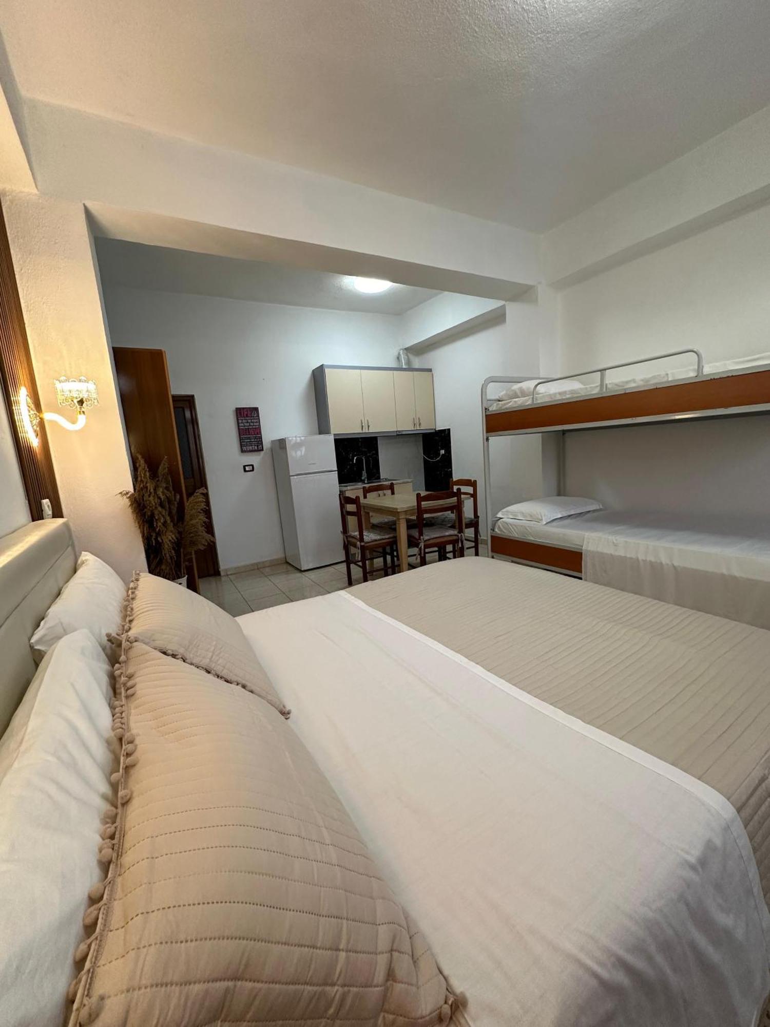 Feti Xhone Apartment Ksamil Exterior foto